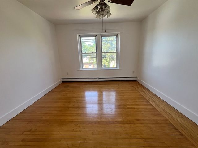 29 Irving Street 8, Worcester, MA 01609