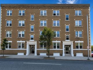 29 Irving Street 8, Worcester, MA 01609