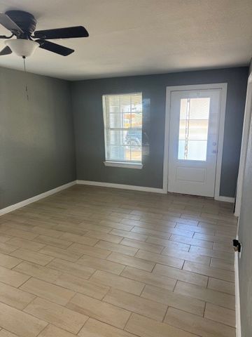 807 N Front, Fort Stockton, TX 79735