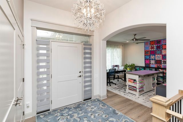 6111 NE Briarwood Drive, Ankeny, IA 50021