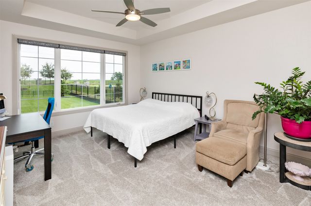 6111 NE Briarwood Drive, Ankeny, IA 50021