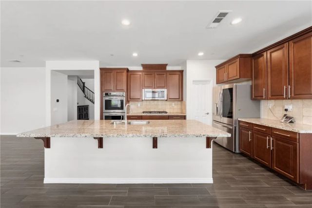 38079 Bella Rosa, Murrieta, CA 92563
