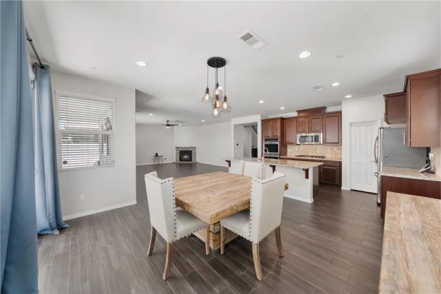 38079 Bella Rosa, Murrieta, CA 92563