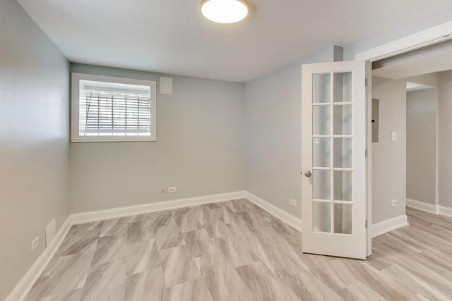 313 E 60th Street 1, Chicago, IL 60637