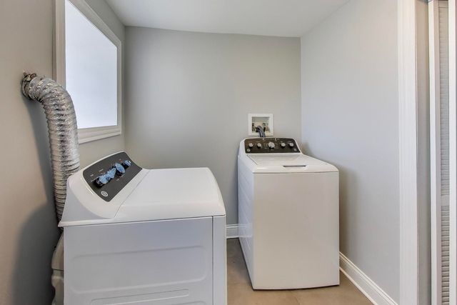 313 E 60th Street 1, Chicago, IL 60637