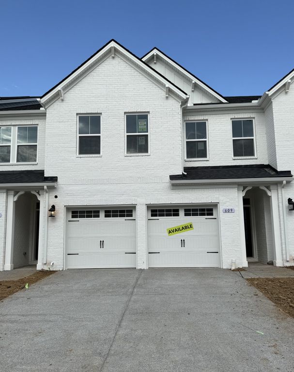 609 Club View Way, Mount Juliet, TN 37122