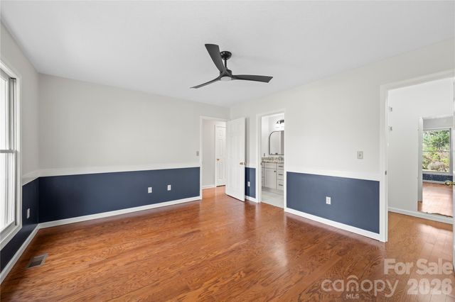 10 Orchard Place, Weaverville, NC 28787