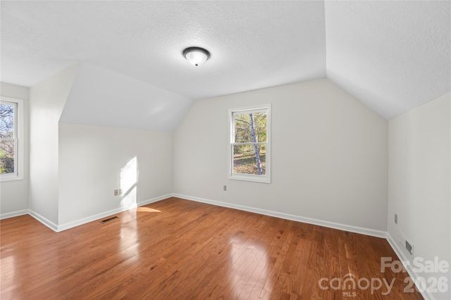 10 Orchard Place, Weaverville, NC 28787