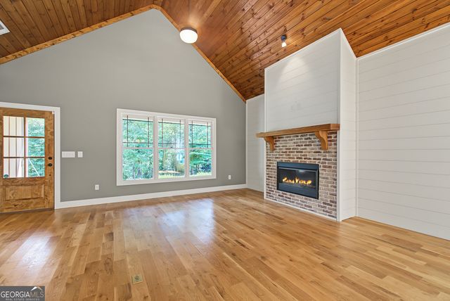 5240 Highway 17, Clarkesville, GA 30523