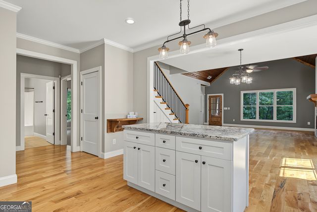 5240 Highway 17, Clarkesville, GA 30523
