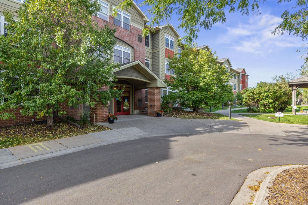 2530 E 34th Street 106, Minneapolis, MN 55406