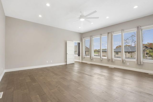 208 N Glengary Drive, Nixa, MO 65714