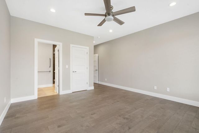 208 N Glengary Drive, Nixa, MO 65714