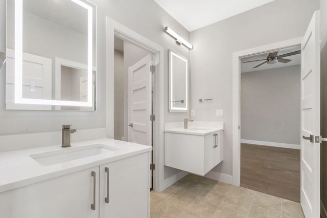 208 N Glengary Drive, Nixa, MO 65714