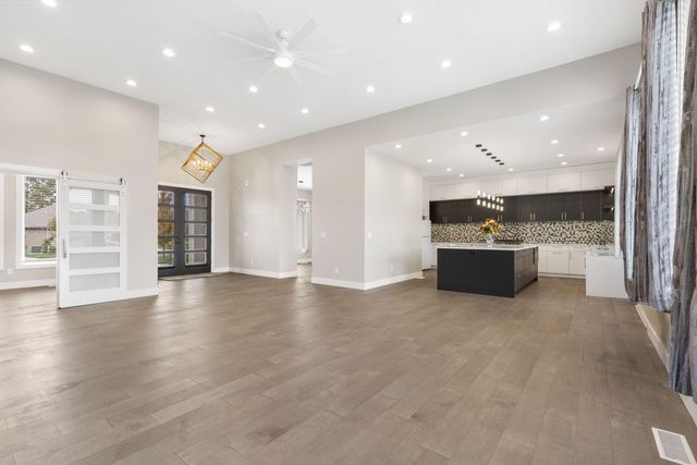 208 N Glengary Drive, Nixa, MO 65714