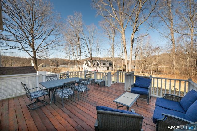 4 Anchor Street, Danbury, CT 06811