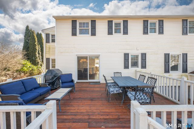 4 Anchor Street, Danbury, CT 06811