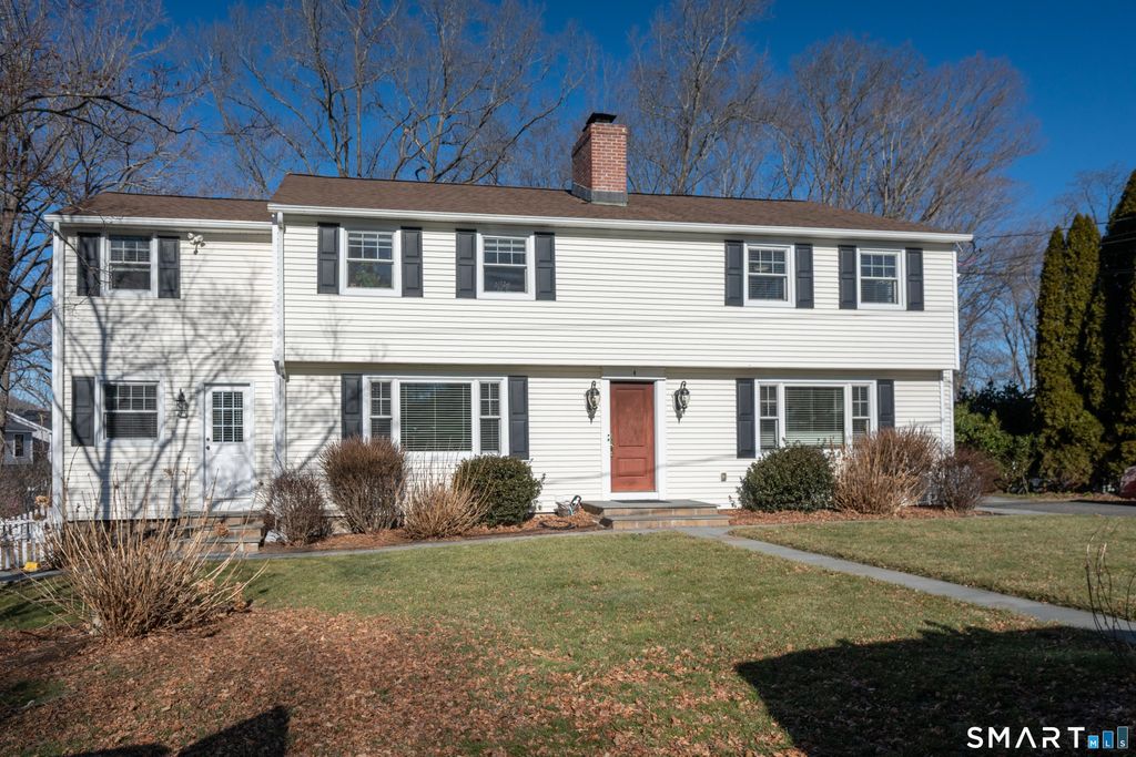 4 Anchor Street, Danbury, CT 06811