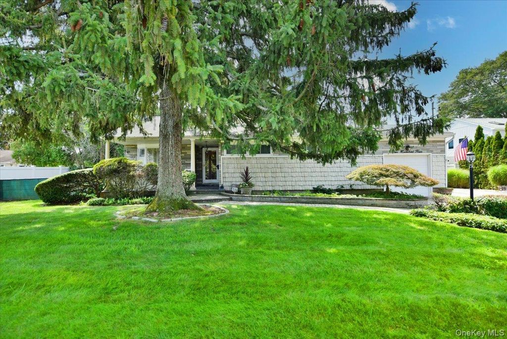 204 Franklin Street, Massapequa Park, NY 11762 — photo 4