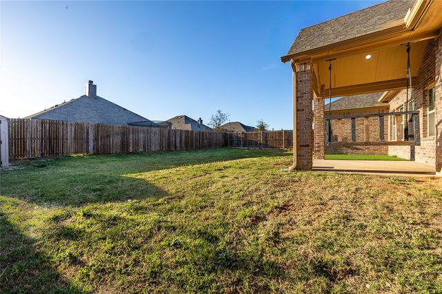 105 Rosemary Drive, Azle, TX 76020