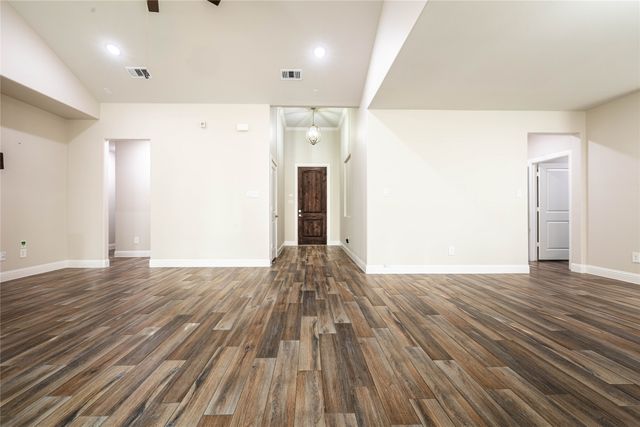 105 Rosemary Drive, Azle, TX 76020