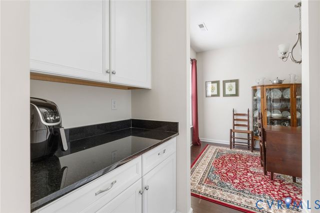 10472 Chickahominy Falls Ln, Glen Allen, VA 23059