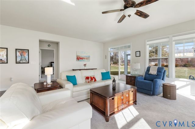 10472 Chickahominy Falls Ln, Glen Allen, VA 23059