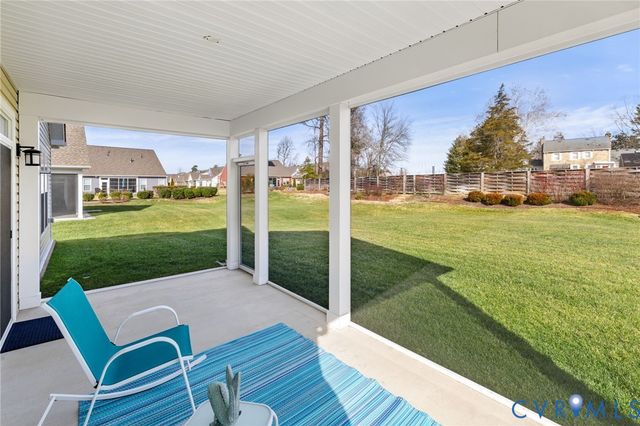 10472 Chickahominy Falls Ln, Glen Allen, VA 23059