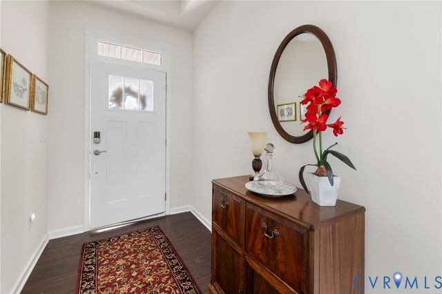 10472 Chickahominy Falls Ln, Glen Allen, VA 23059