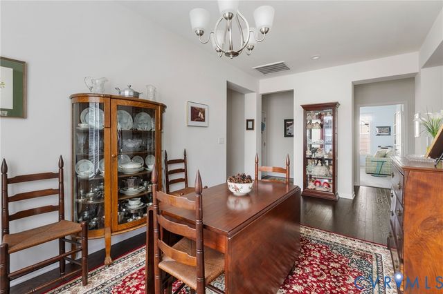 10472 Chickahominy Falls Ln, Glen Allen, VA 23059