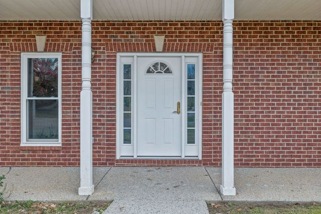 7216 Glenwood Dr, Fairview, TN 37062