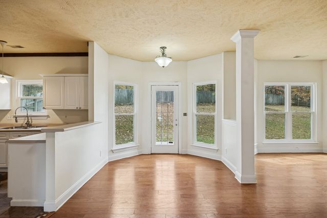 7216 Glenwood Dr, Fairview, TN 37062