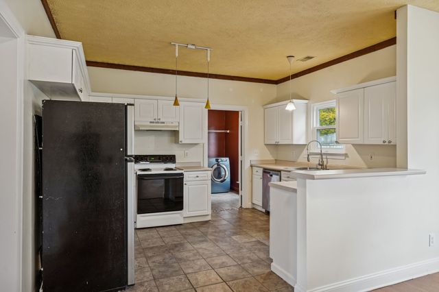 7216 Glenwood Dr, Fairview, TN 37062