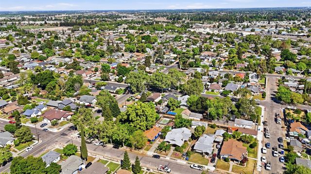 557 Florence St, Turlock, CA 95380