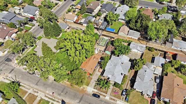 557 Florence St, Turlock, CA 95380