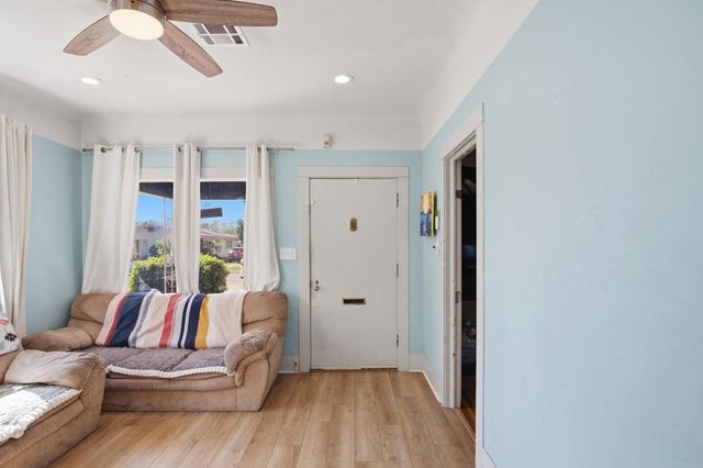 557 Florence St, Turlock, CA 95380