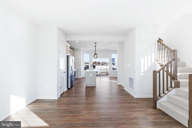 218 MONTEITH DR, Winchester, VA 22601