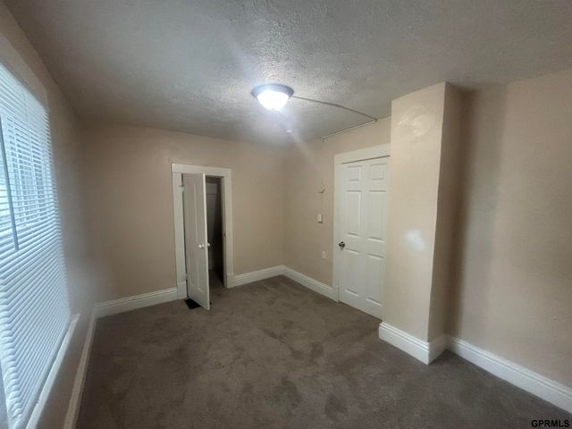 3420 Seward Street, Omaha, NE 68111