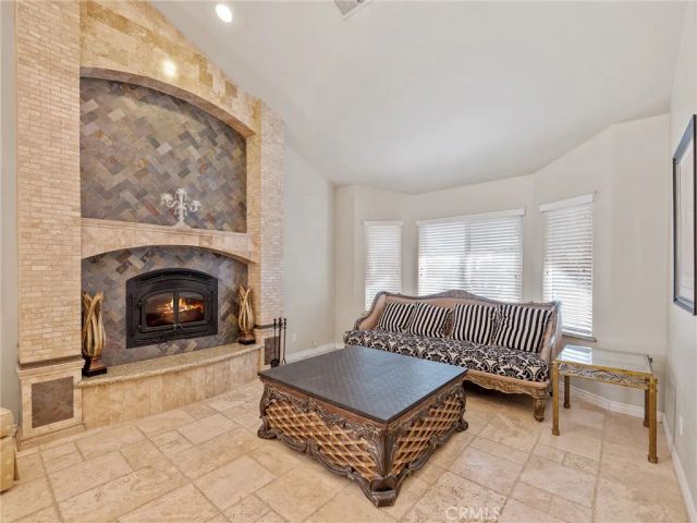 18160 Harbor Drive, Victorville, CA 92395