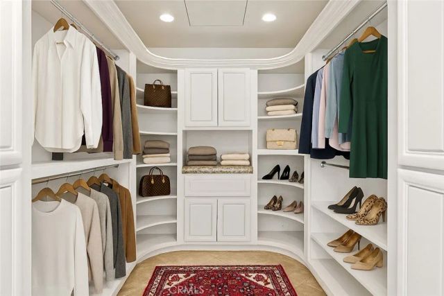 18160 Harbor Drive, Victorville, CA 92395