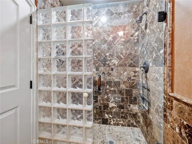 18160 Harbor Drive, Victorville, CA 92395