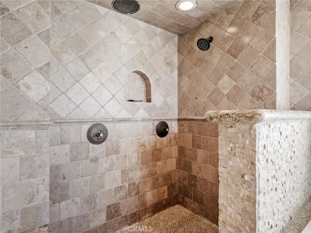 18160 Harbor Drive, Victorville, CA 92395