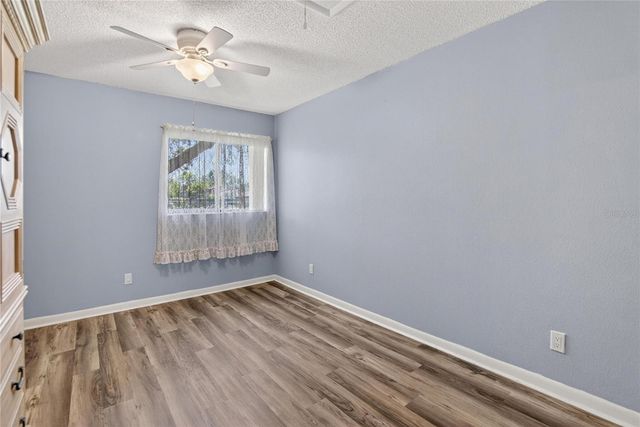 7933 PINE DRIVE 37, Temple Terrace, FL 33637