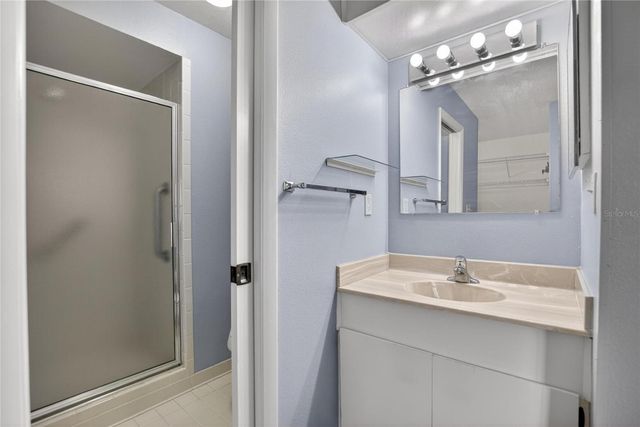 7933 PINE DRIVE 37, Temple Terrace, FL 33637