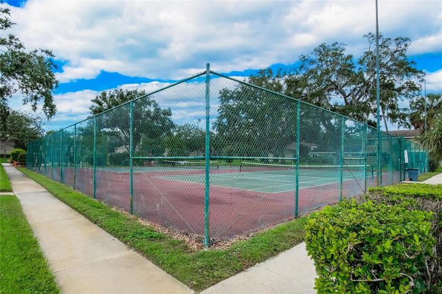 7933 PINE DRIVE 37, Temple Terrace, FL 33637