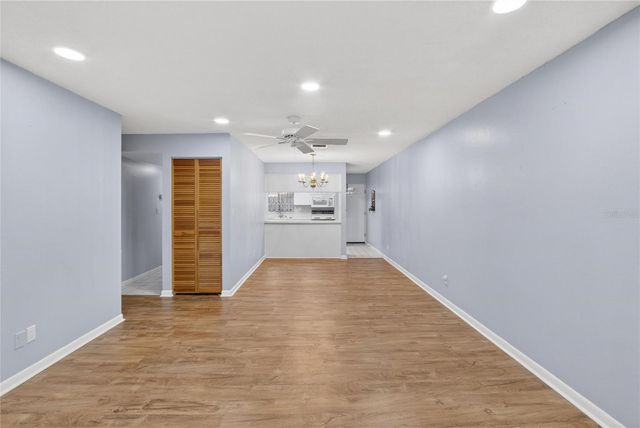 7933 PINE DRIVE 37, Temple Terrace, FL 33637