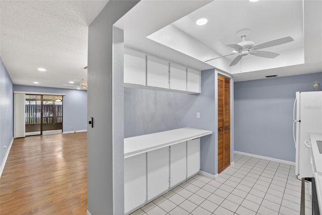 7933 PINE DRIVE 37, Temple Terrace, FL 33637