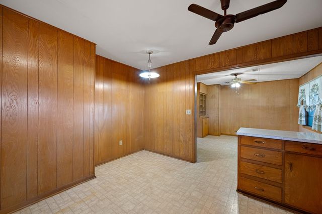 314 County Road 233, Wharton, TX 77488