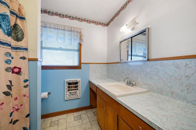 314 County Road 233, Wharton, TX 77488