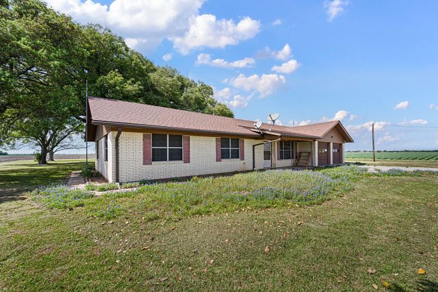314 County Road 233, Wharton, TX 77488